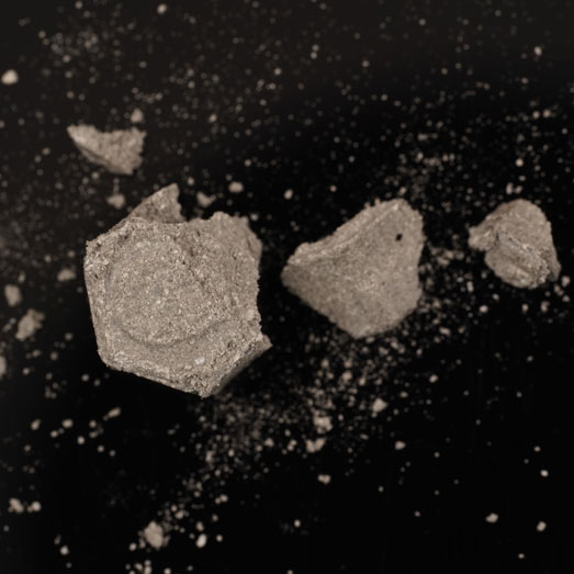 Philipp Plein, hochdosiertes MDMA, vernunreinigt mit M-alpha-HMCA, 06.05.2024 (Berlin)