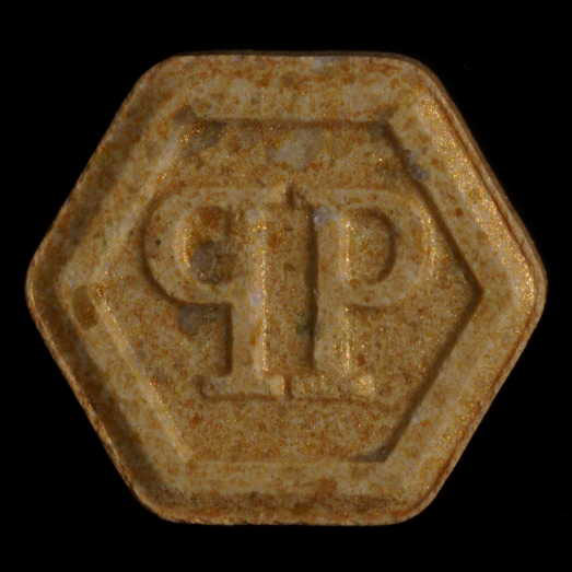 Philipp Plein / Totenkopf, hochdosiertes MDMA, 21.11.2023 (Berlin)