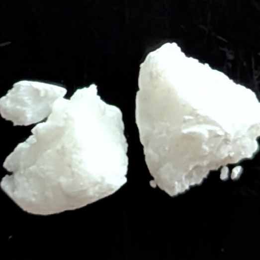 Amphetamin und Koffein (Speed), verunreinigt mit unlöslichen Bestandteilen, erworben als Metamphetamin, 07.07.2026 (Berlin)