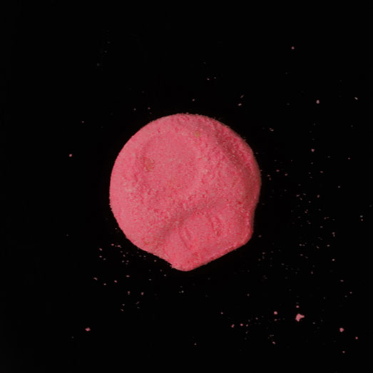 alpha-PHiP, verunreinigt mit zwei unbekannten Substanzen, erworben als 2C-B, 04.08.2025 (Berlin)